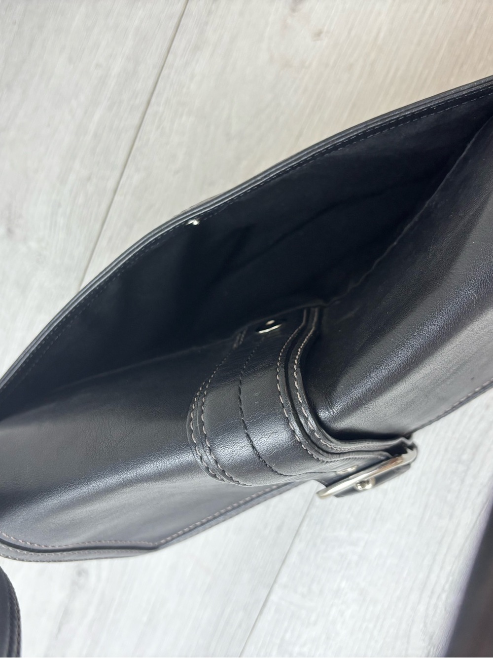 Coach Hampton Black Leather Buckle Flap Shoulder Bag Contrast Stitch Purse - Picture 11 of 14